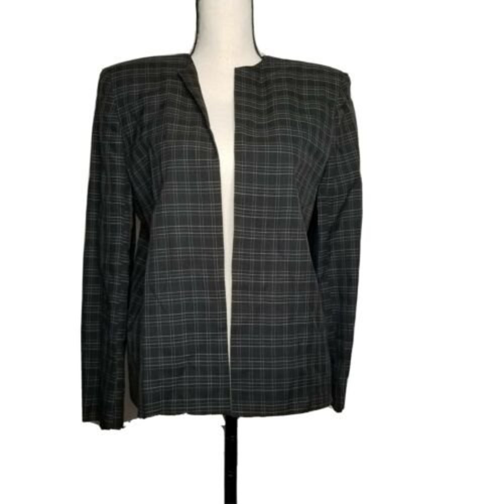 Asiatica Kansas City Women’s Jacket/Blouse by Fifi White Dark Gray Plaid
